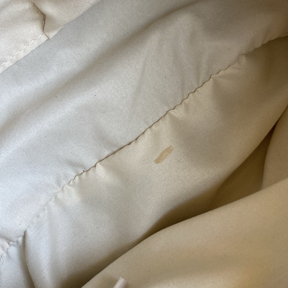 G. H. Bass & Company Leather Cream Satchel Handbag NWT - Picture 8 of 11